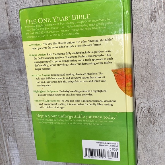 One Year Bible NIV  FREE WITH PURCHASE - Picture 10 of 11